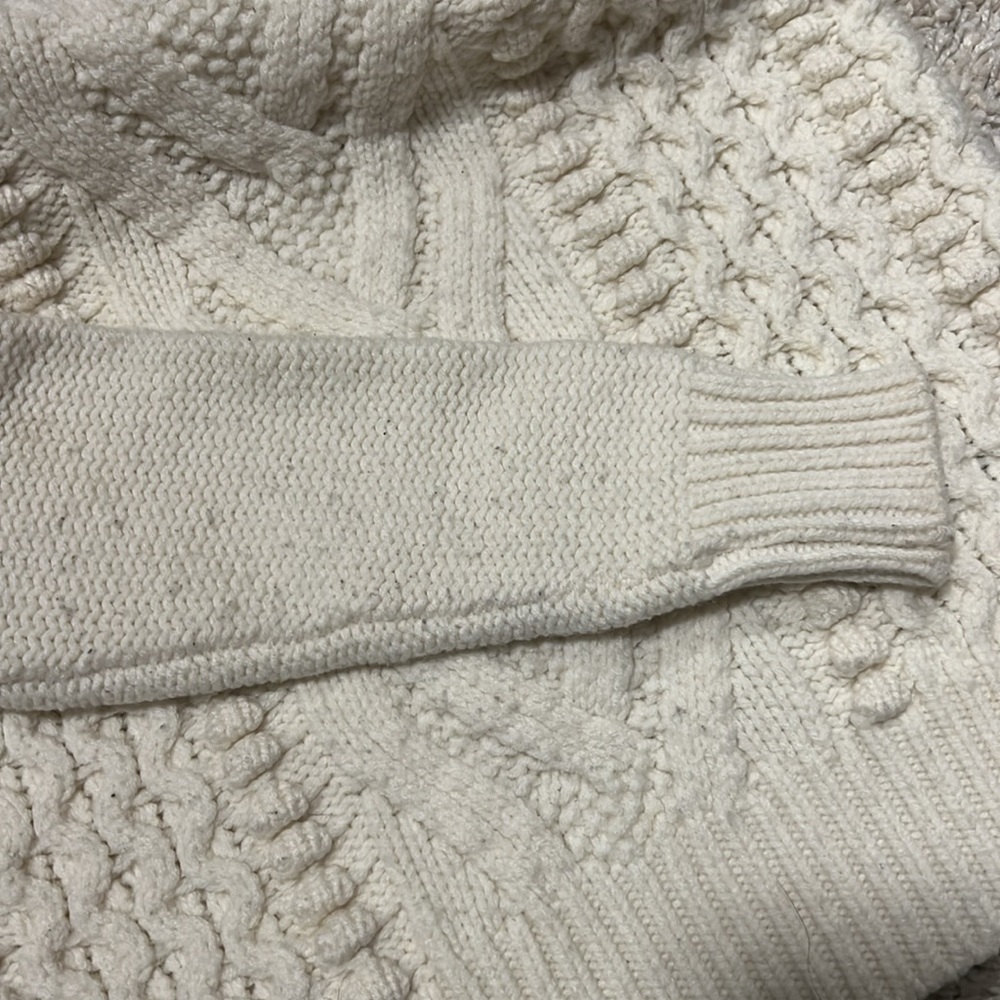 Tommy Hilfiger Cream Women’s Wool/Arcylic Sweater Size Small - Picture 4 of 5